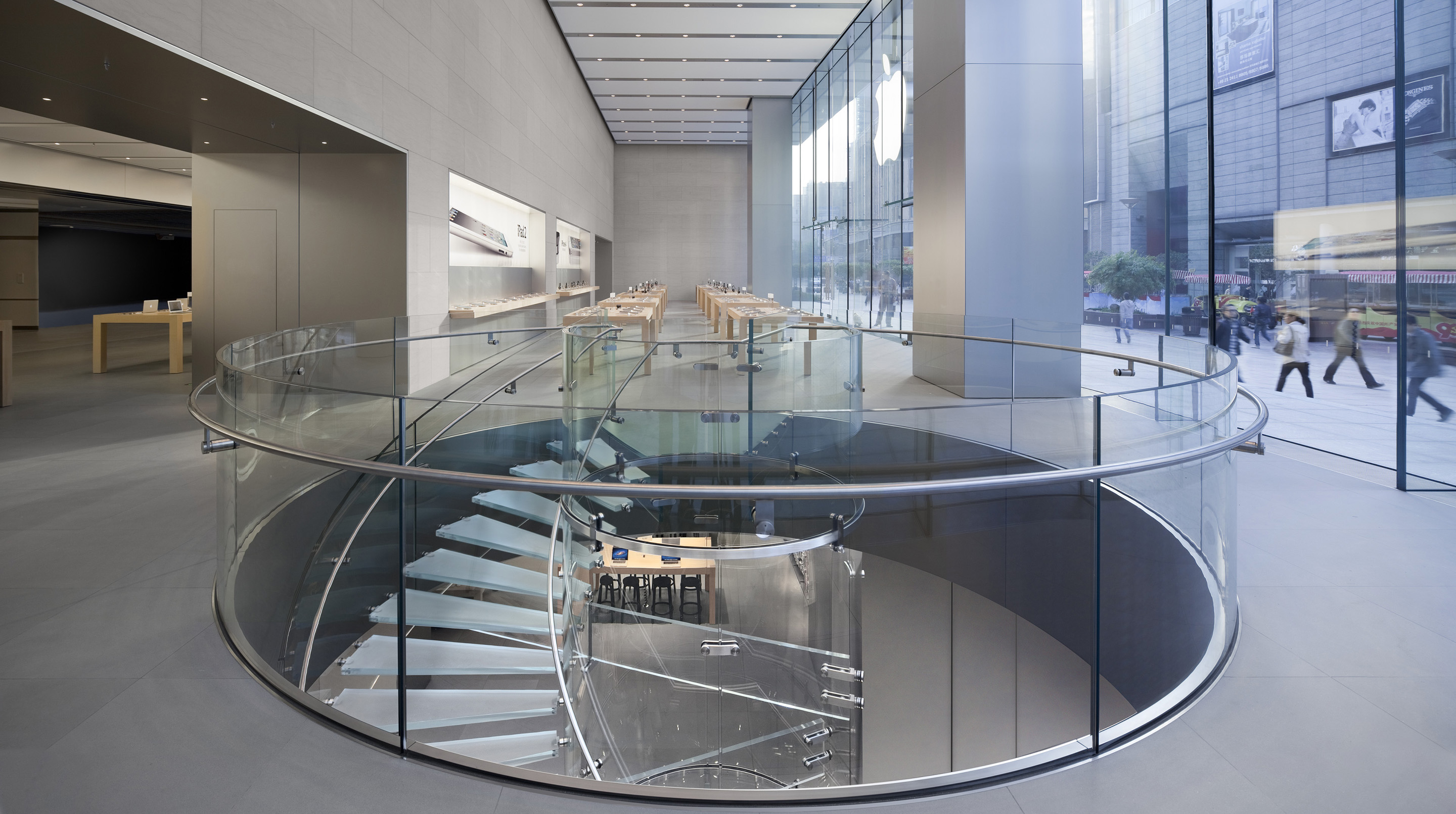APPLE Store 南京東路店